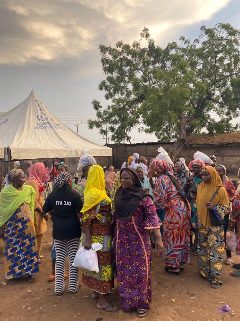 Ayinde’s Food Bank reaches 150 families